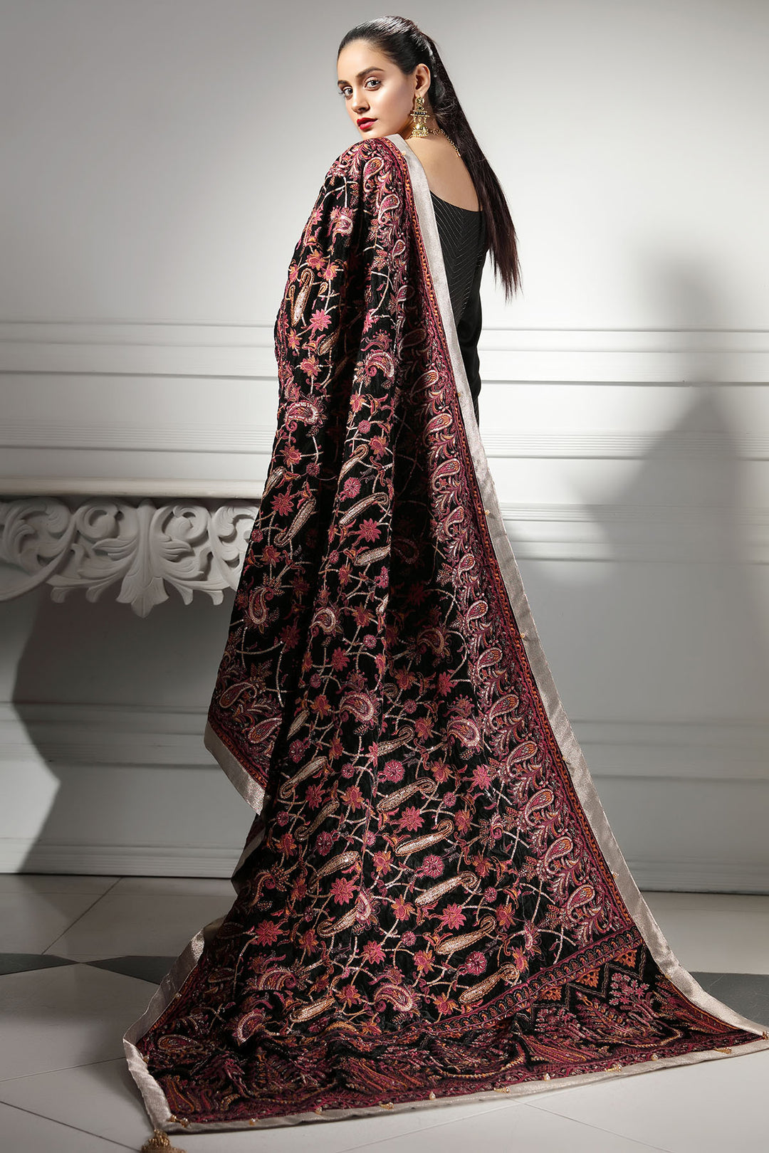 2749-NOIR-MELODY EMBROIDERED VELVET SHAWL UNSTITCHED