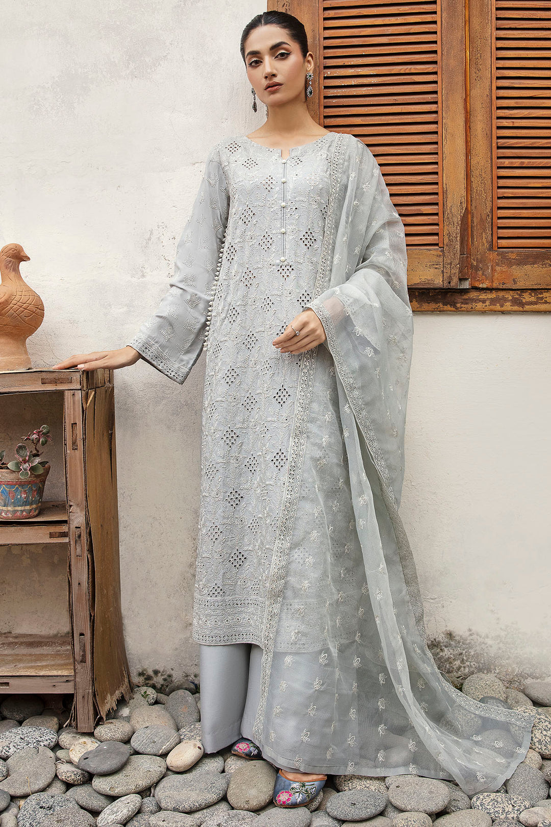 4266-MORGANITE EMBROIDERED LINEN UNSTITCHED