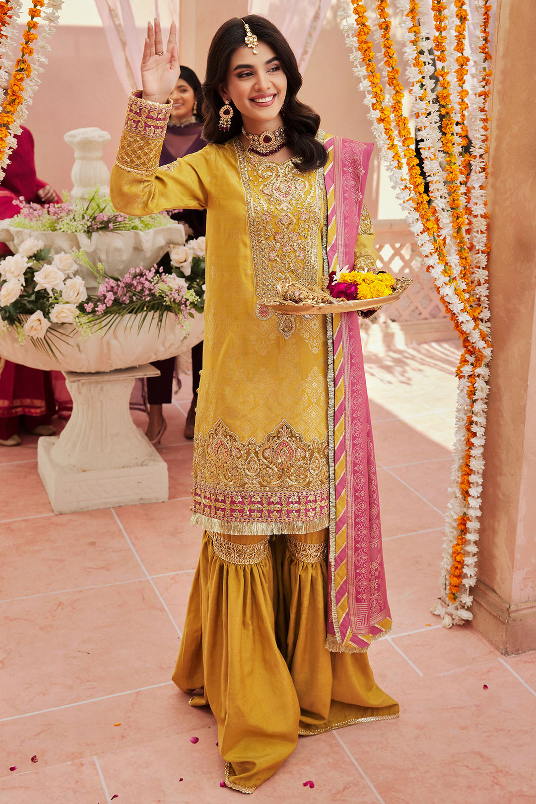 4397-DURE-NAJAF EMBROIDERED JACQUARD STITCHED