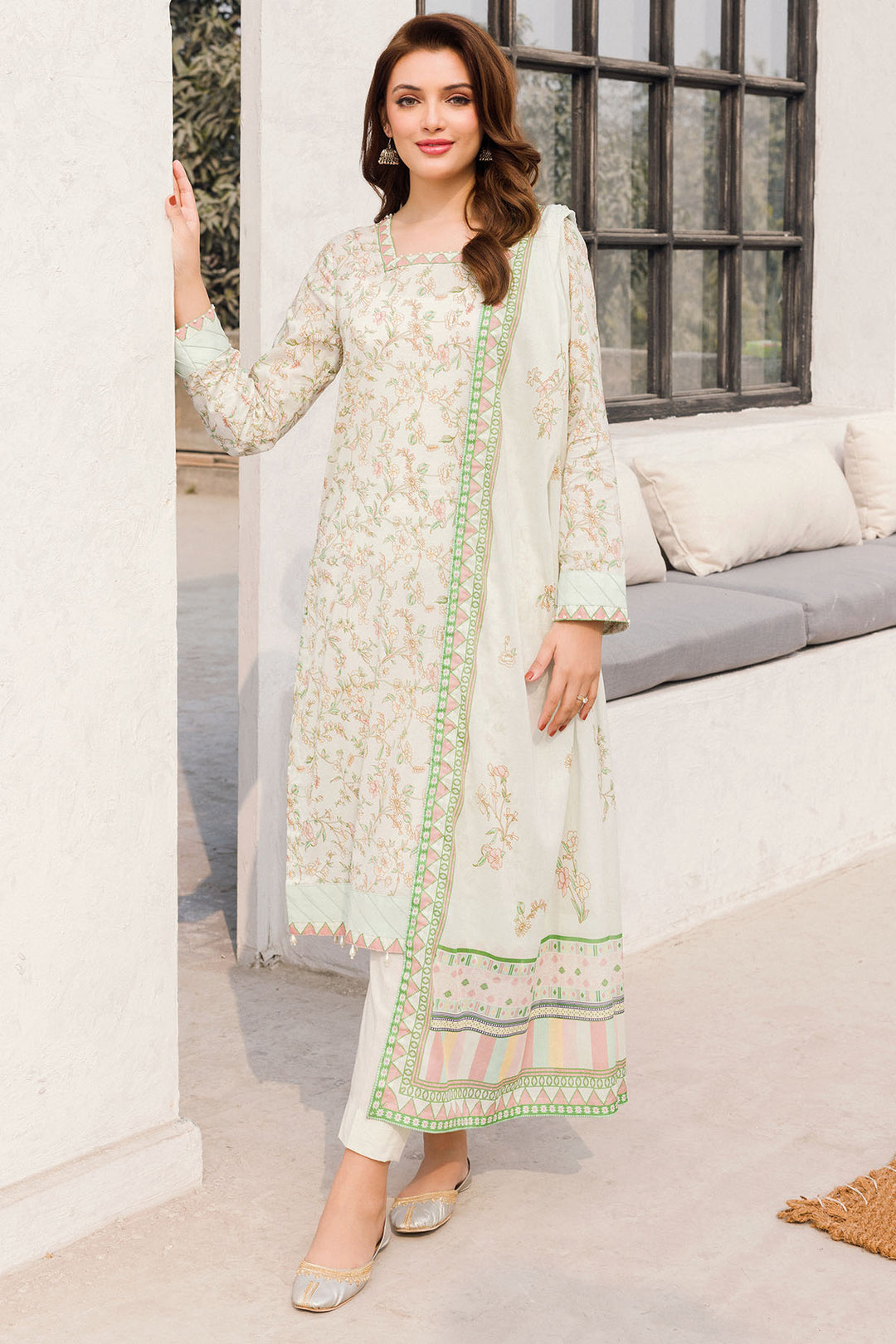 4549-ZEENAT DIGITAL PRINTED LAWN UNSTITCHED