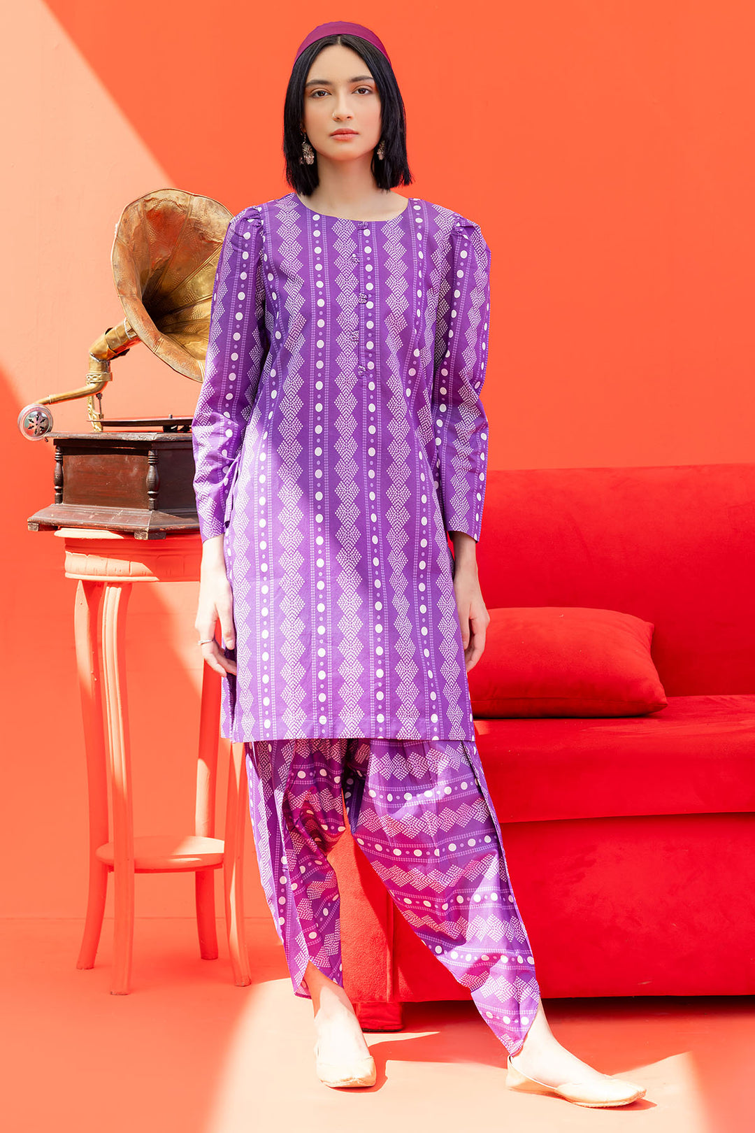 4567-AMAYA DIGITAL PRINTED LAWN STITCHED