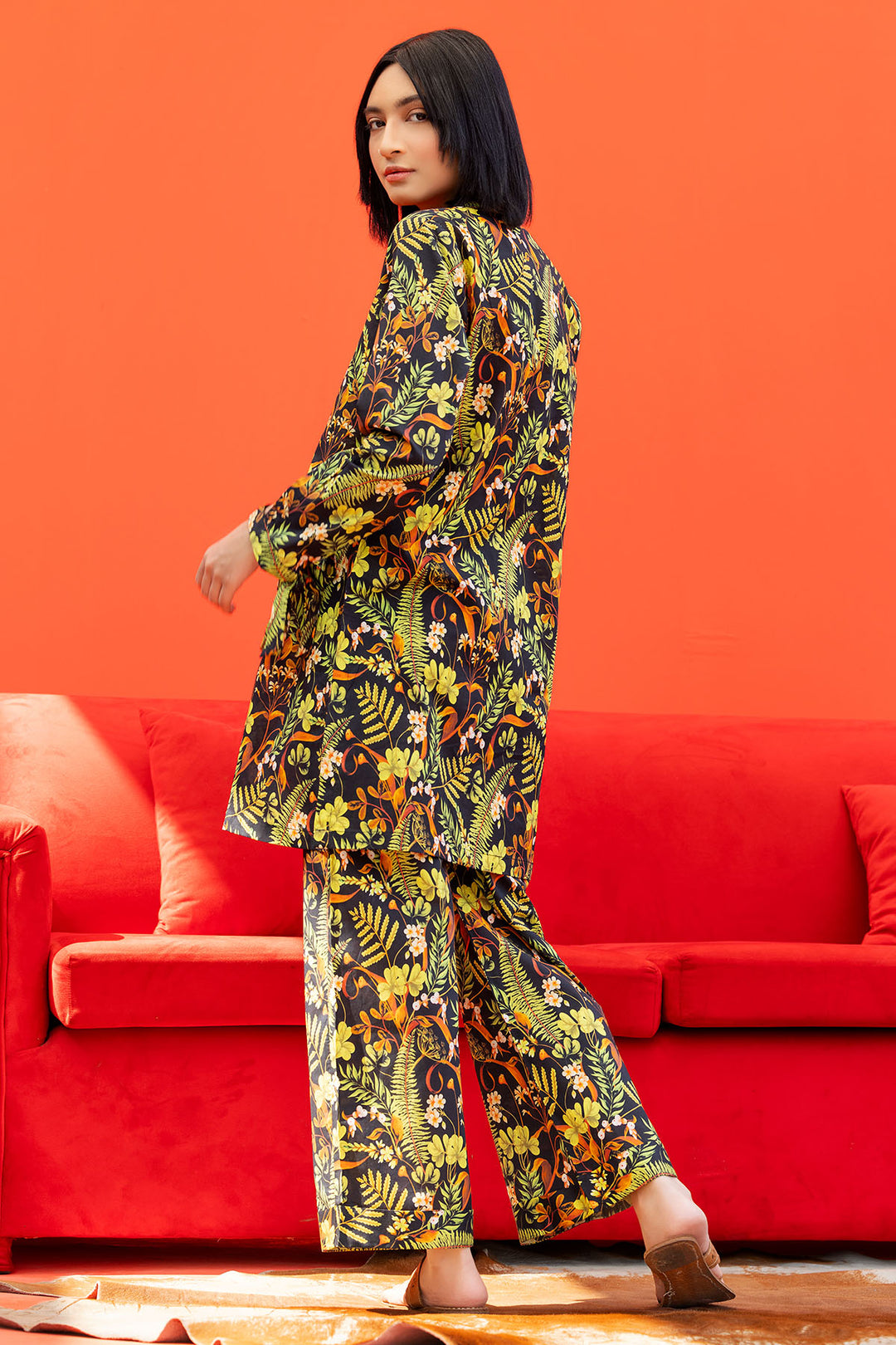 4580-EMMA DIGITAL PRINTED LAWN STITCHED