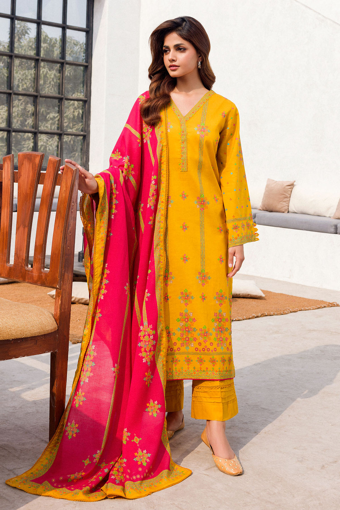 4581-FIRDOUS DIGITAL PRINTED LAWN UNSTITCHED