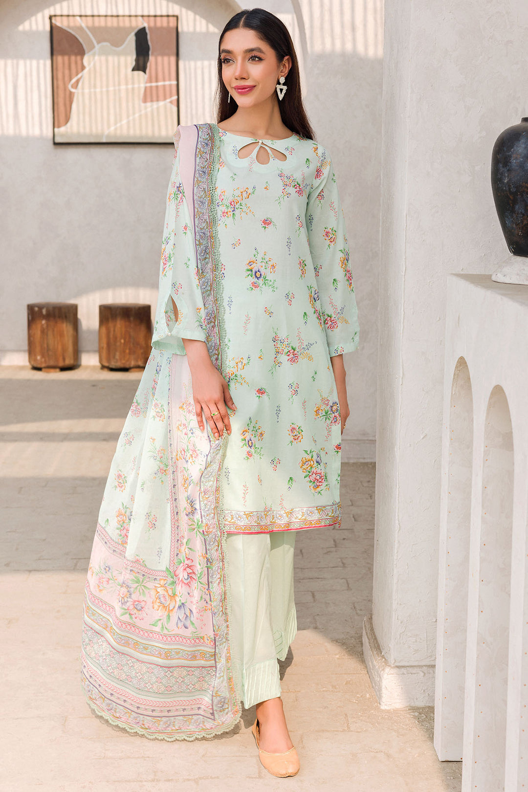 4606-LAINA DIGITAL PRINTED LAWN UNSTITCHED