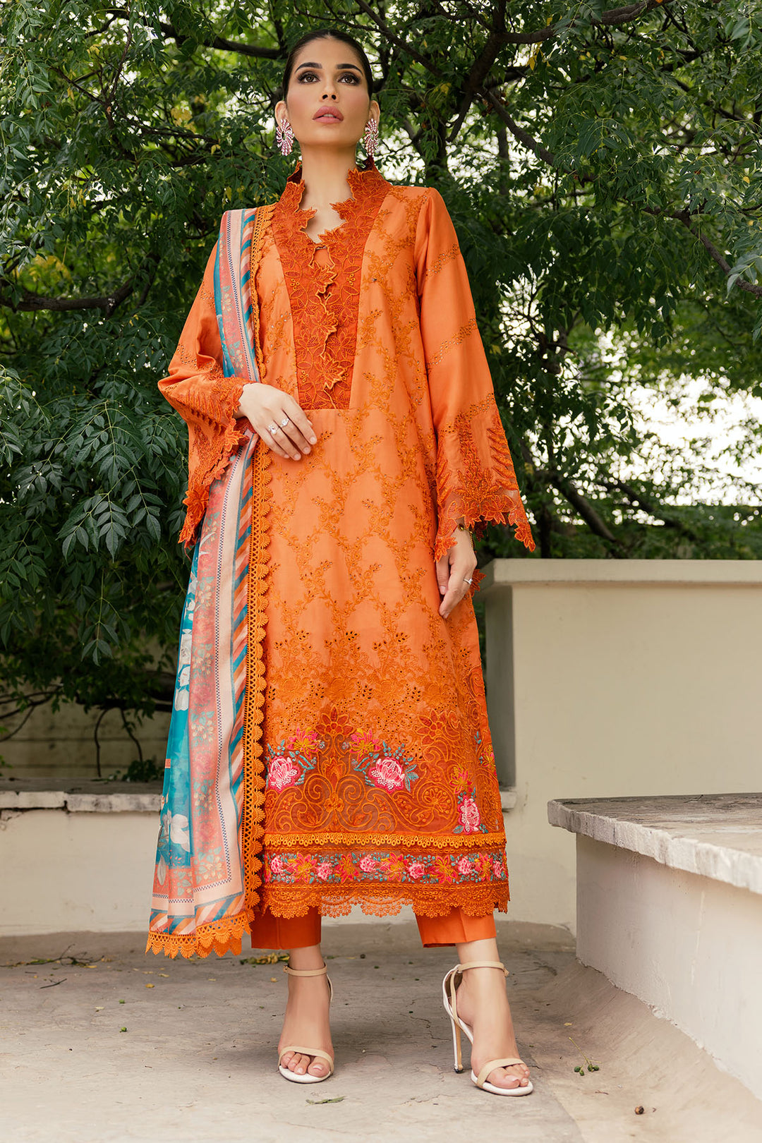 4703-EMAAN EMBROIDERED LAWN UNSTITCHED