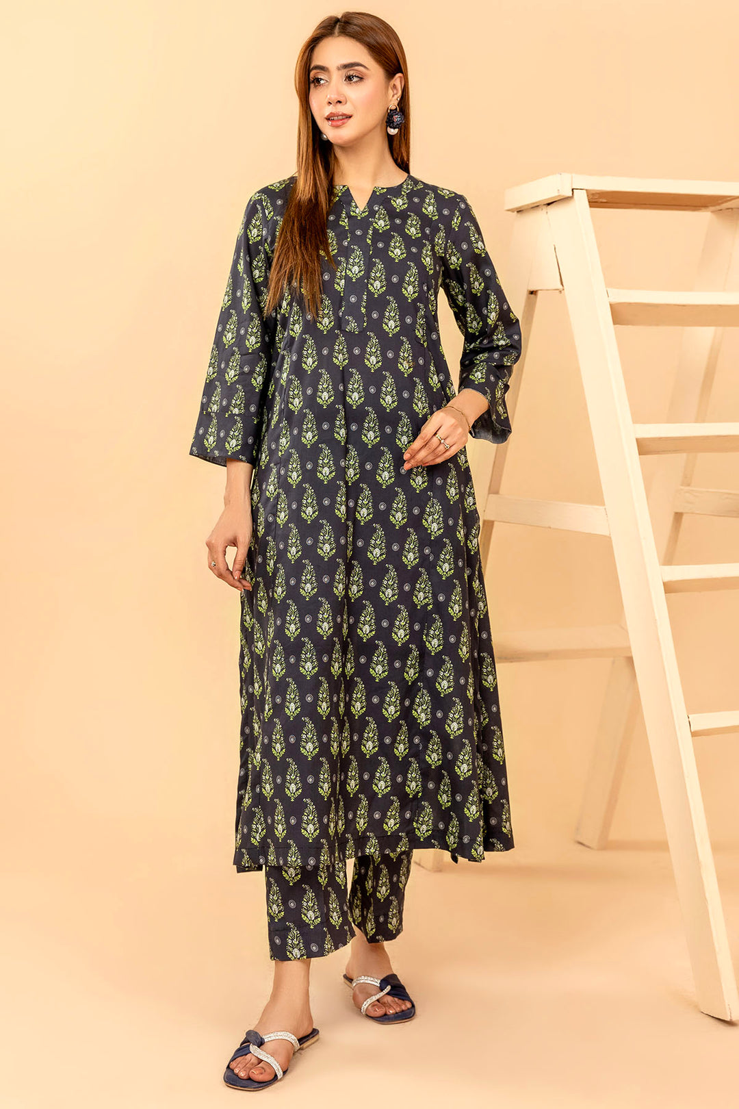 4861-SANAINA DIGITAL PRINTED LAWN UNSTITCHED