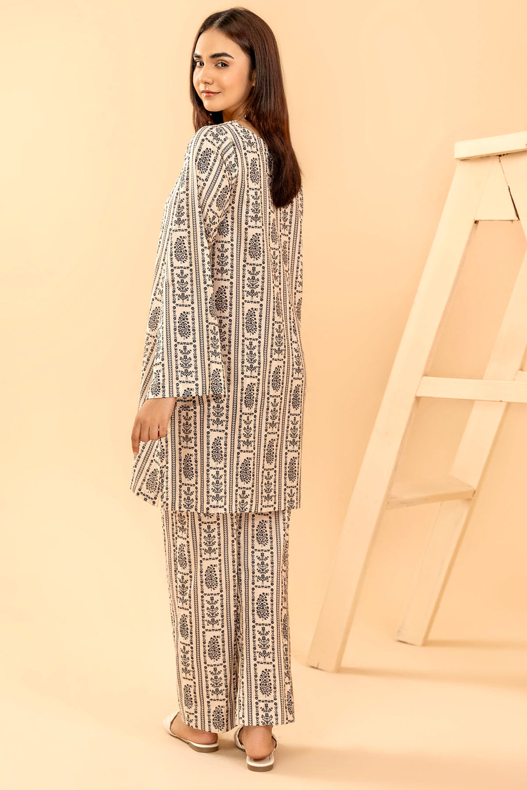 4883-SALWA DIGITAL PRINTED LAWN UNSTITCHED