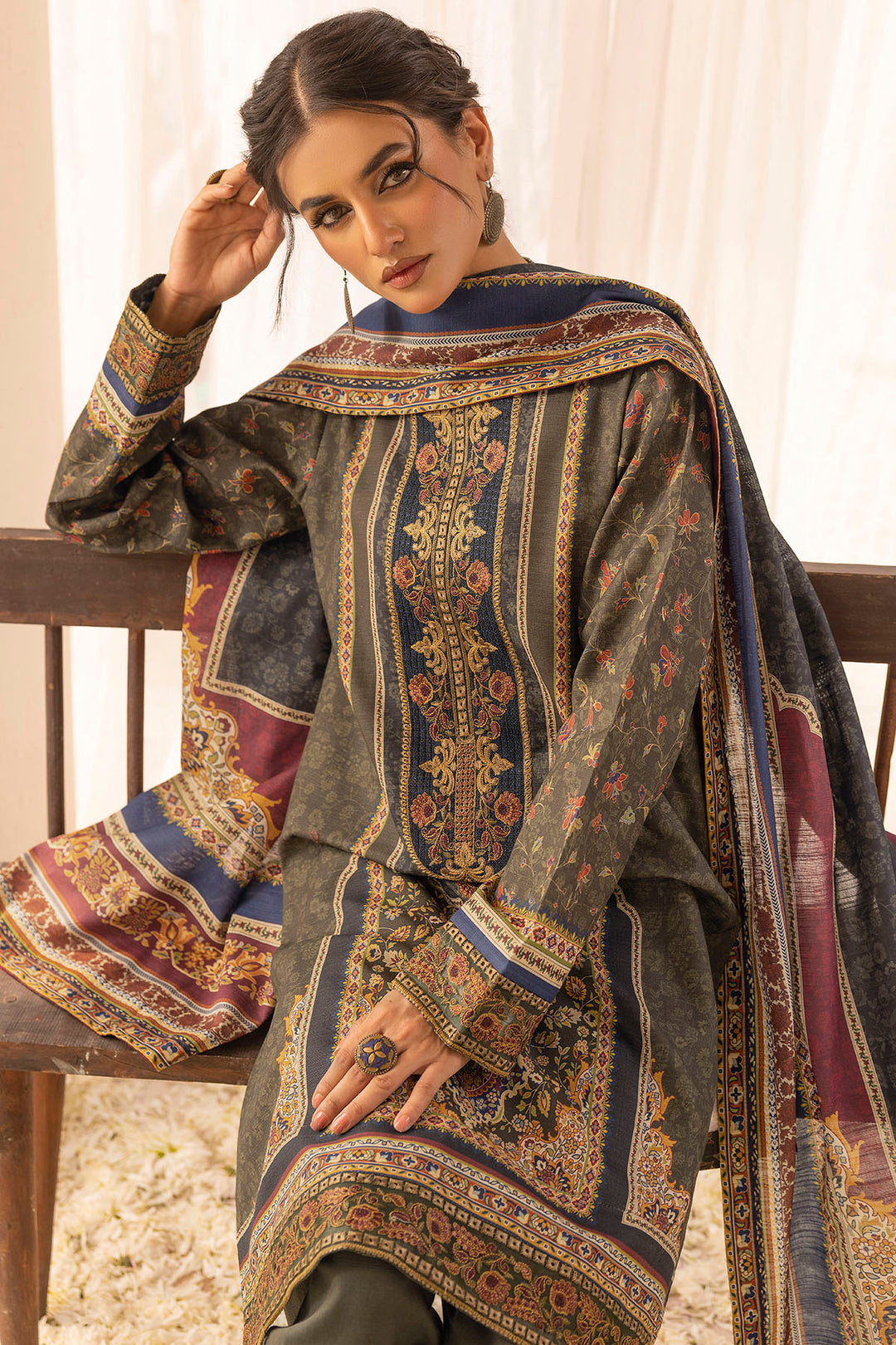 5026-ROHA DIGITAL PRINTED KHADDAR UNSTITCHED