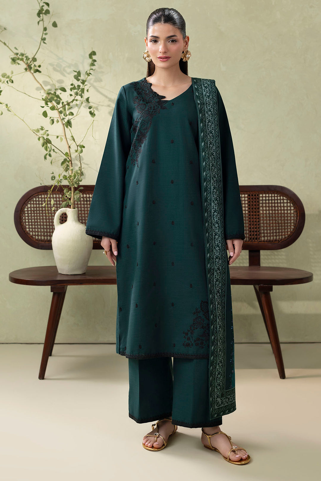 5691-ROSA EMBROIDERED KHADDAR UNSTITCHED