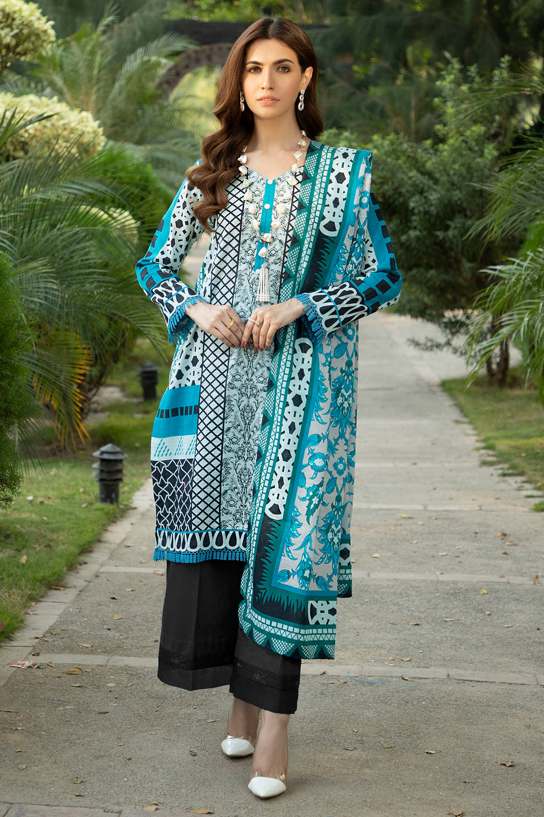 0012-POPPY DIGITAL PRINTED KHADDAR UNSTITCHED