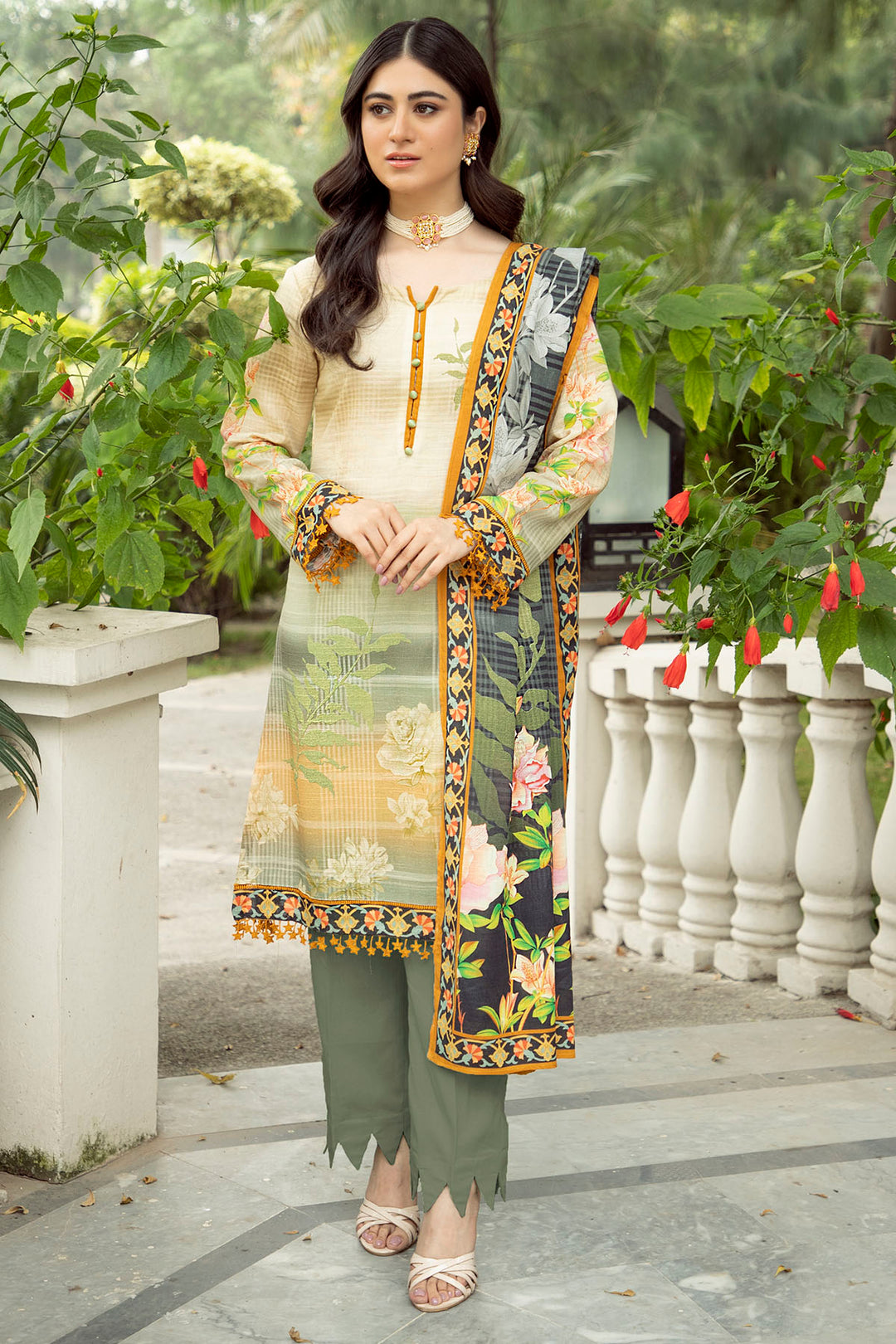 0013-GLISS DIGITAL PRINTED KHADDAR UNSTITCHED