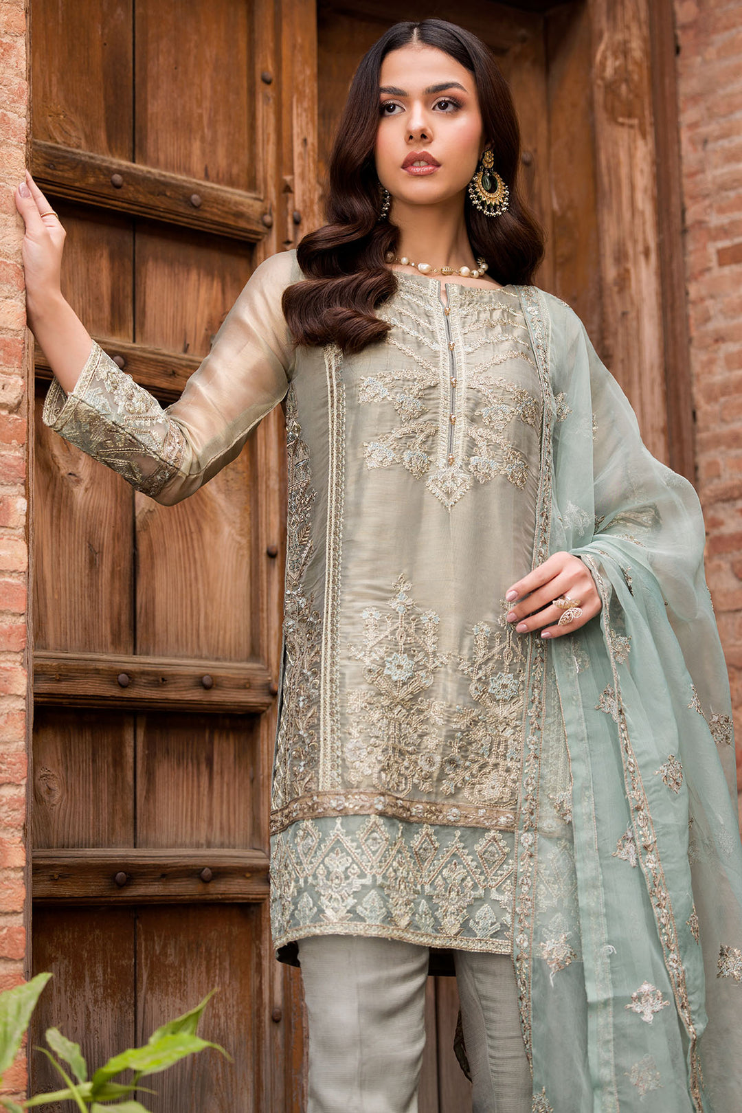 3579-BLISSFUL EMBROIDERED SILK NET STITCHED