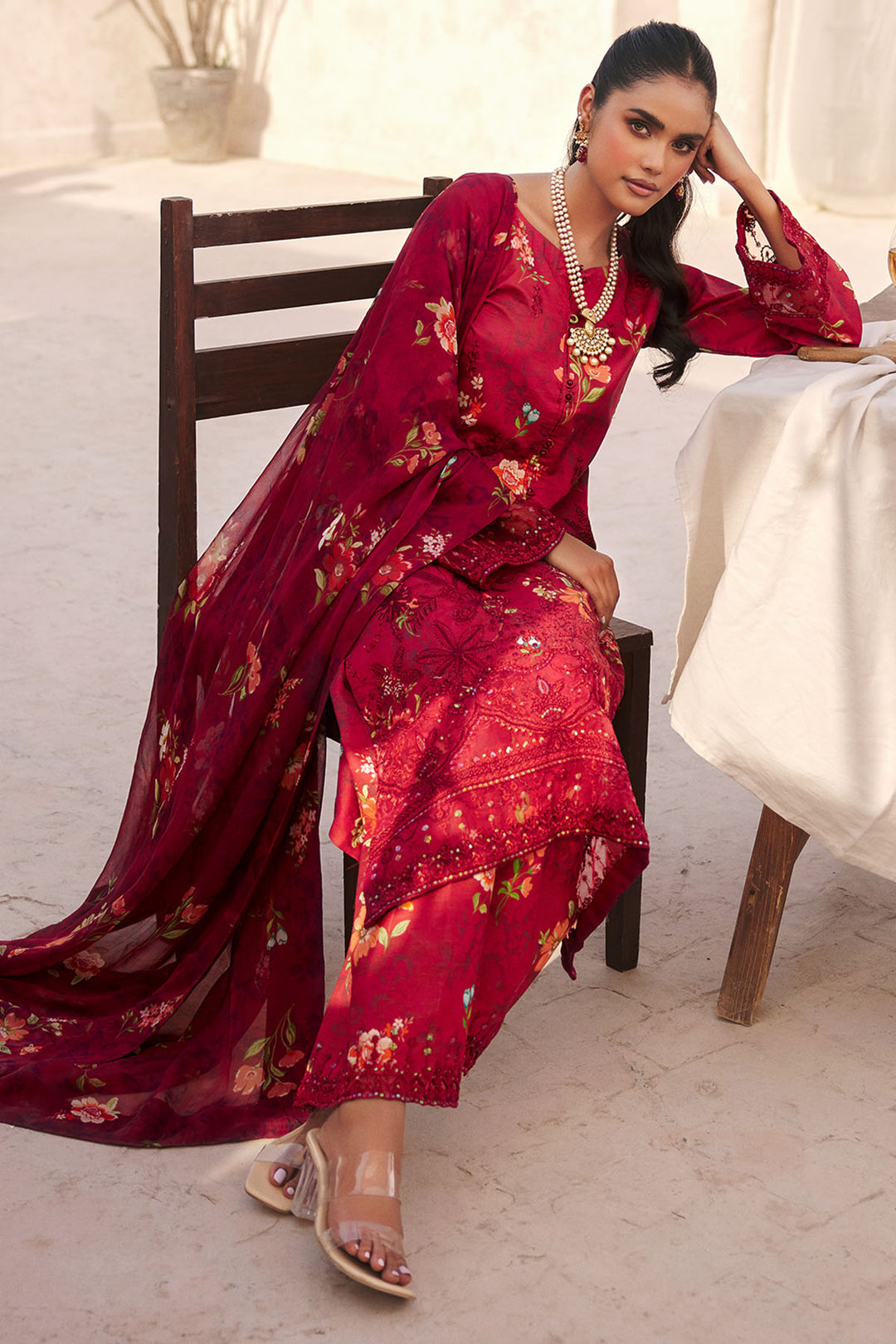 3740-EVA DIGITAL PRINTED LAWN STITCHED