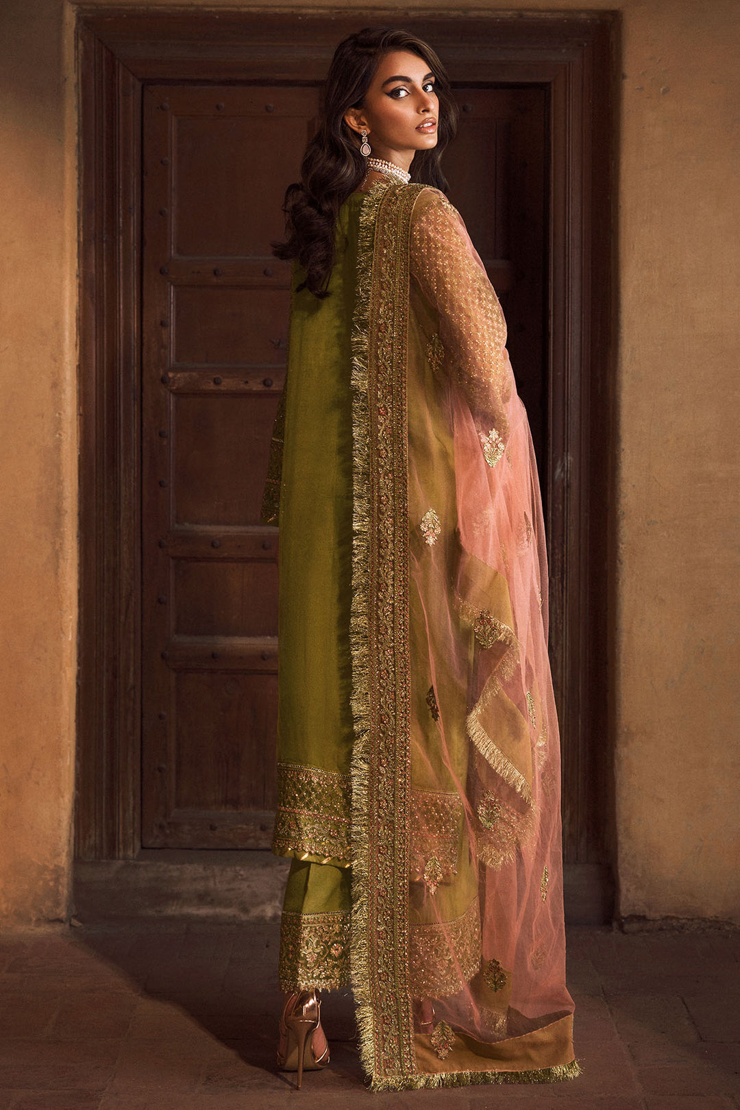 4125-BANO EMBROIDERED ORGANZA STITCHED