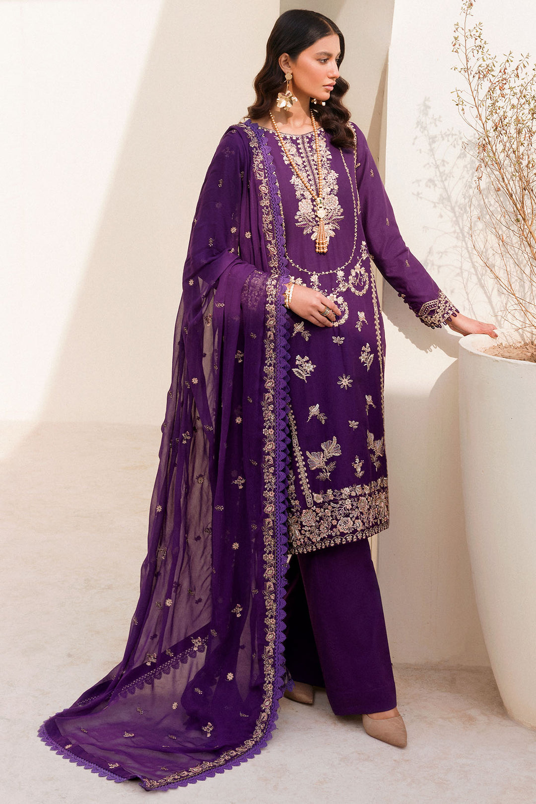 4234-LORALEI EMBROIDERED CAMBRIC STITCHED