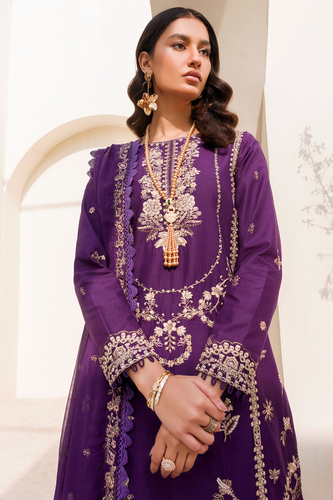 4234-LORALEI EMBROIDERED CAMBRIC STITCHED