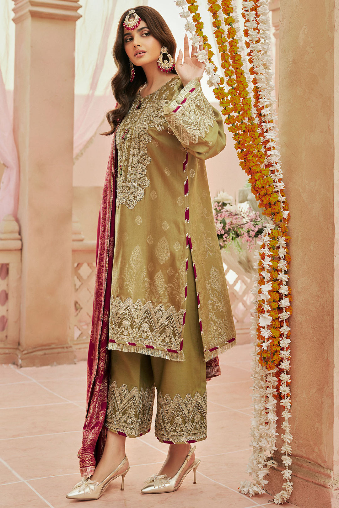 4392-RAAT-KI-RANI EMBROIDERED JACQUARD STITCHED