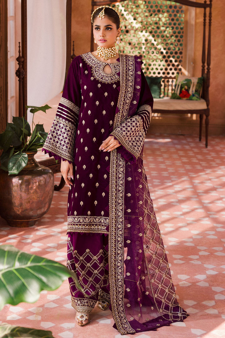 4405-NAMRAH EMBROIDERED VELVET STITCHED