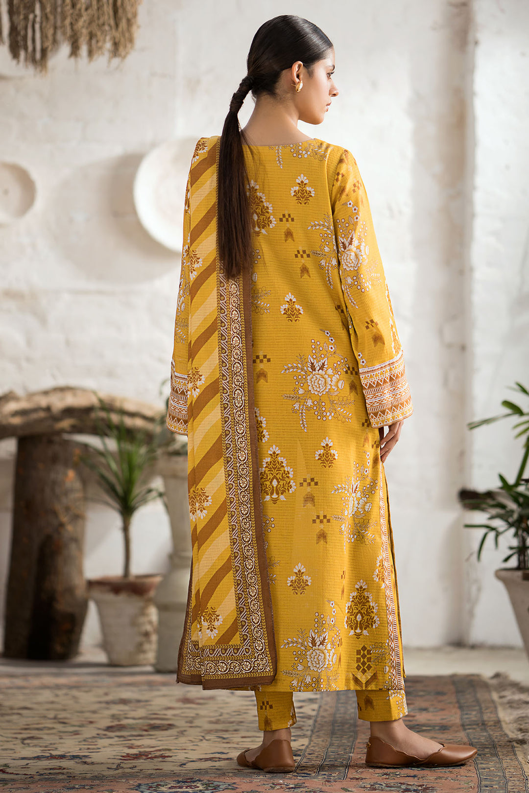 4414-RIWAYAAT DIGITAL PRINTED KHADDAR UNSTITCHED