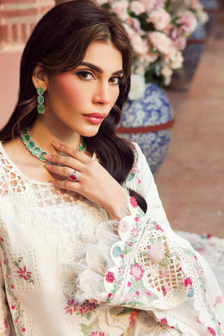 4422-ZAHRA EMBROIDERED LAWN STITCHED