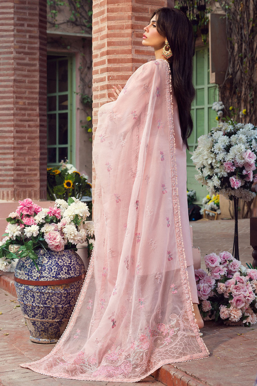 4428-Huda Embroidered Lawn Stitched – Motifz