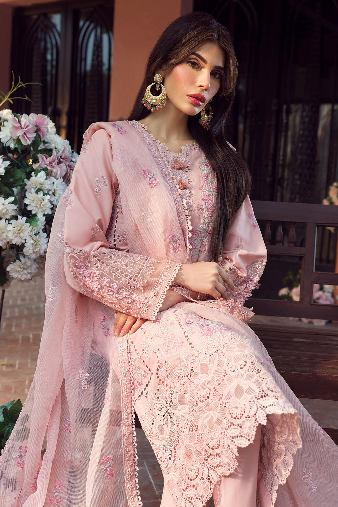 4428-HUDA EMBROIDERED LAWN STITCHED