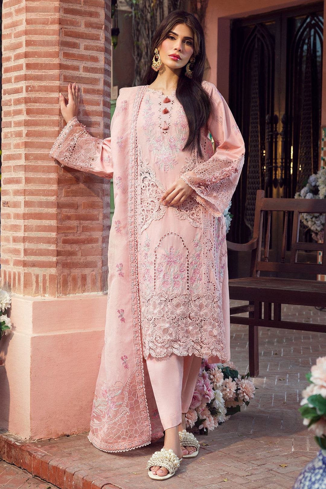 2024 MOTIFZ PREMIUM EMBROIDERED LAWN VOL 1