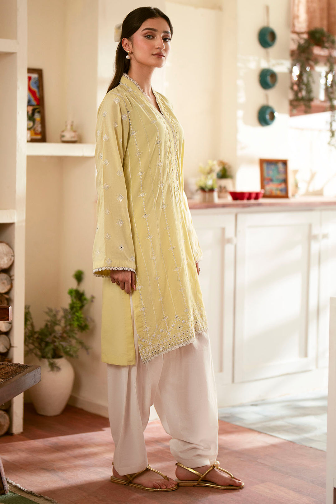 4494-MANAL EMBROIDERED CAMBRIC STITCHED