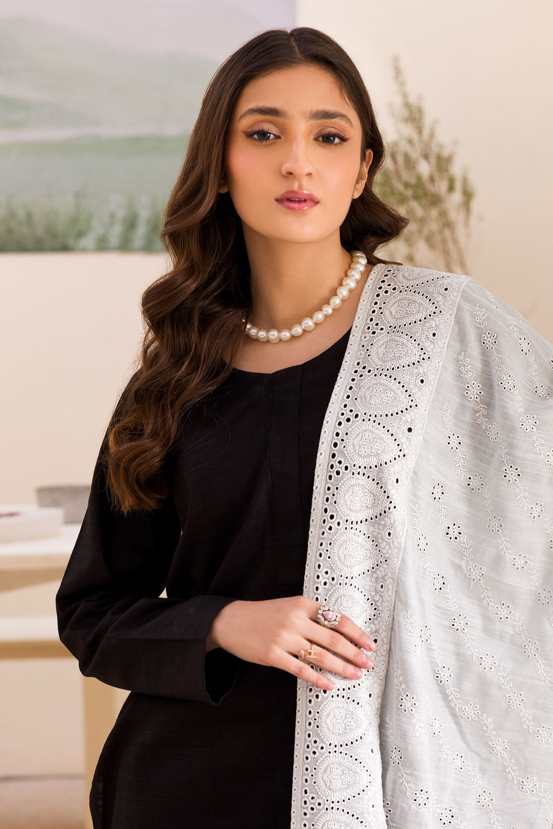 4506-NINA EMBROIDERED KHADDAR SHAWL