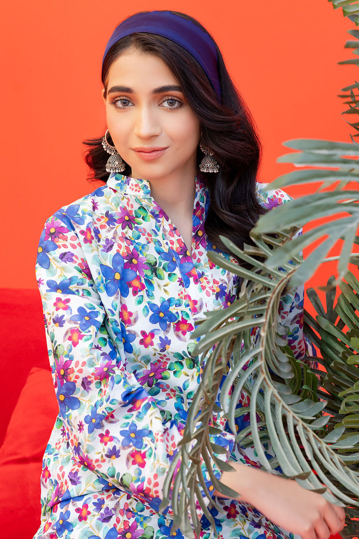 4558-AKIRA DIGITAL PRINTED LAWN STITCHED