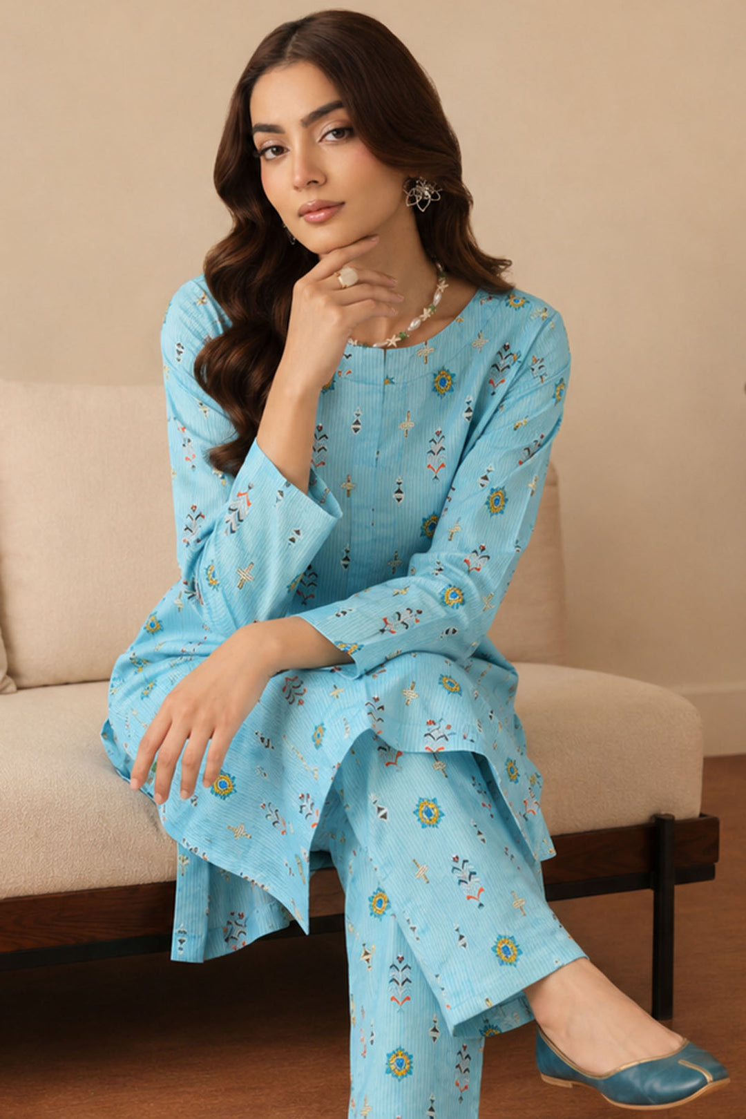 4564-SILA DIGITAL PRINTED LAWN STITCHED