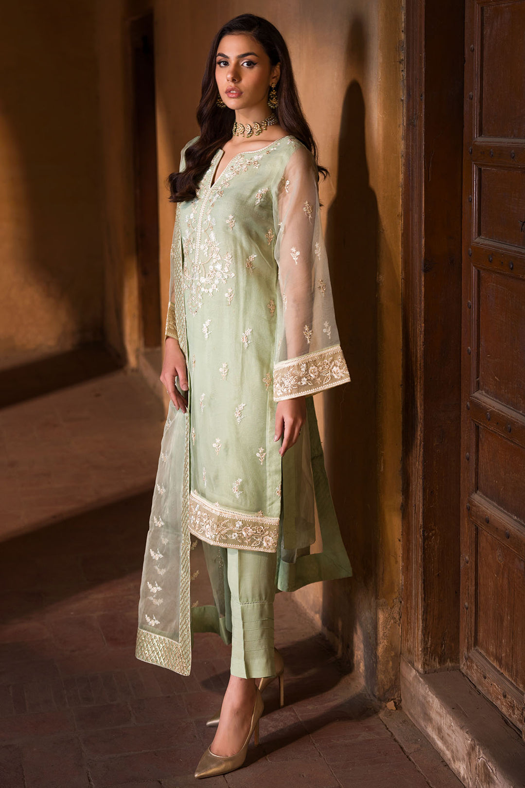4591-JOYFUL EMBROIDERED ORGANZA STITCHED