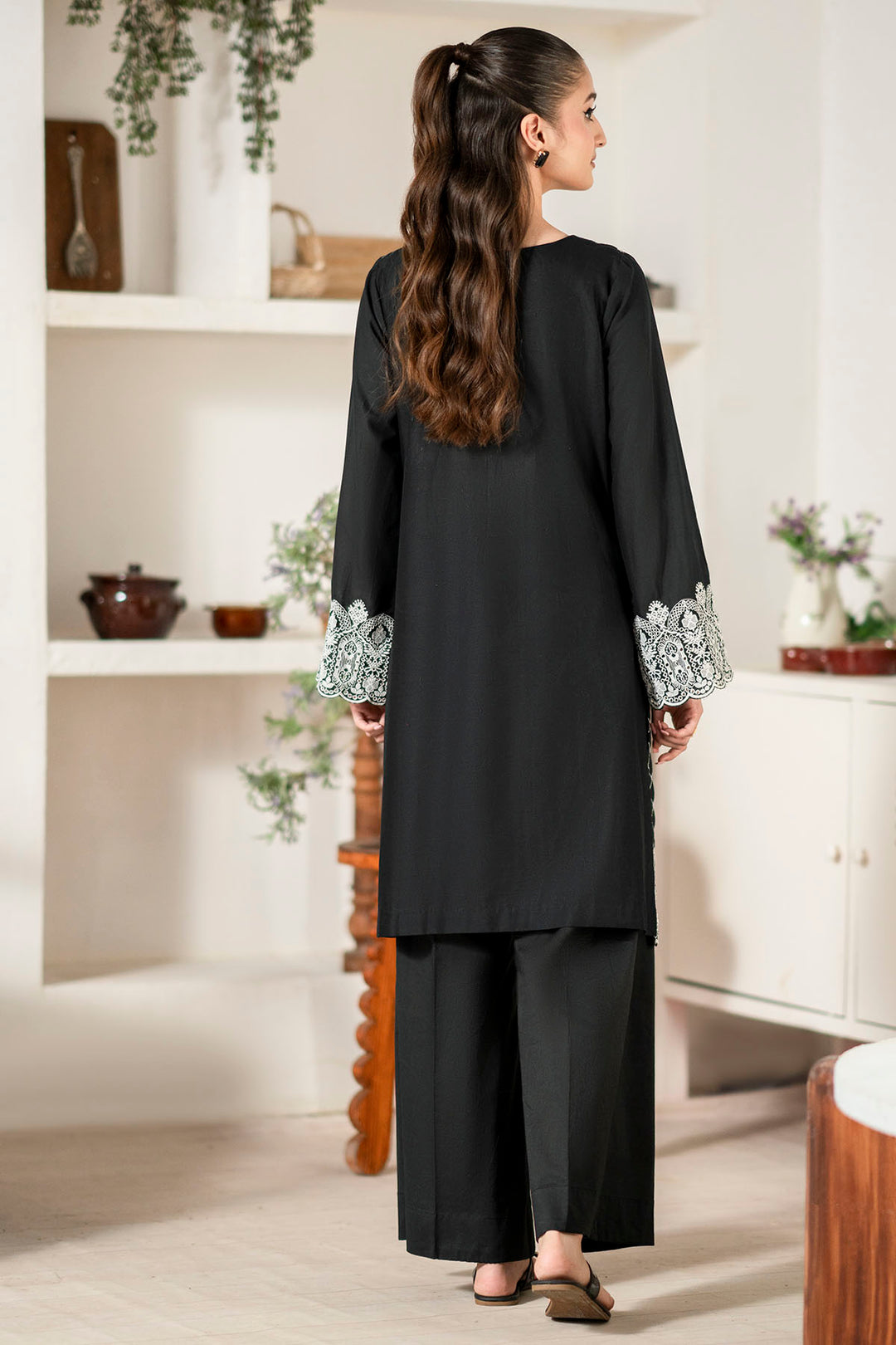 4613-ZAIRA EMBROIDERED CAMBRIC STITCHED