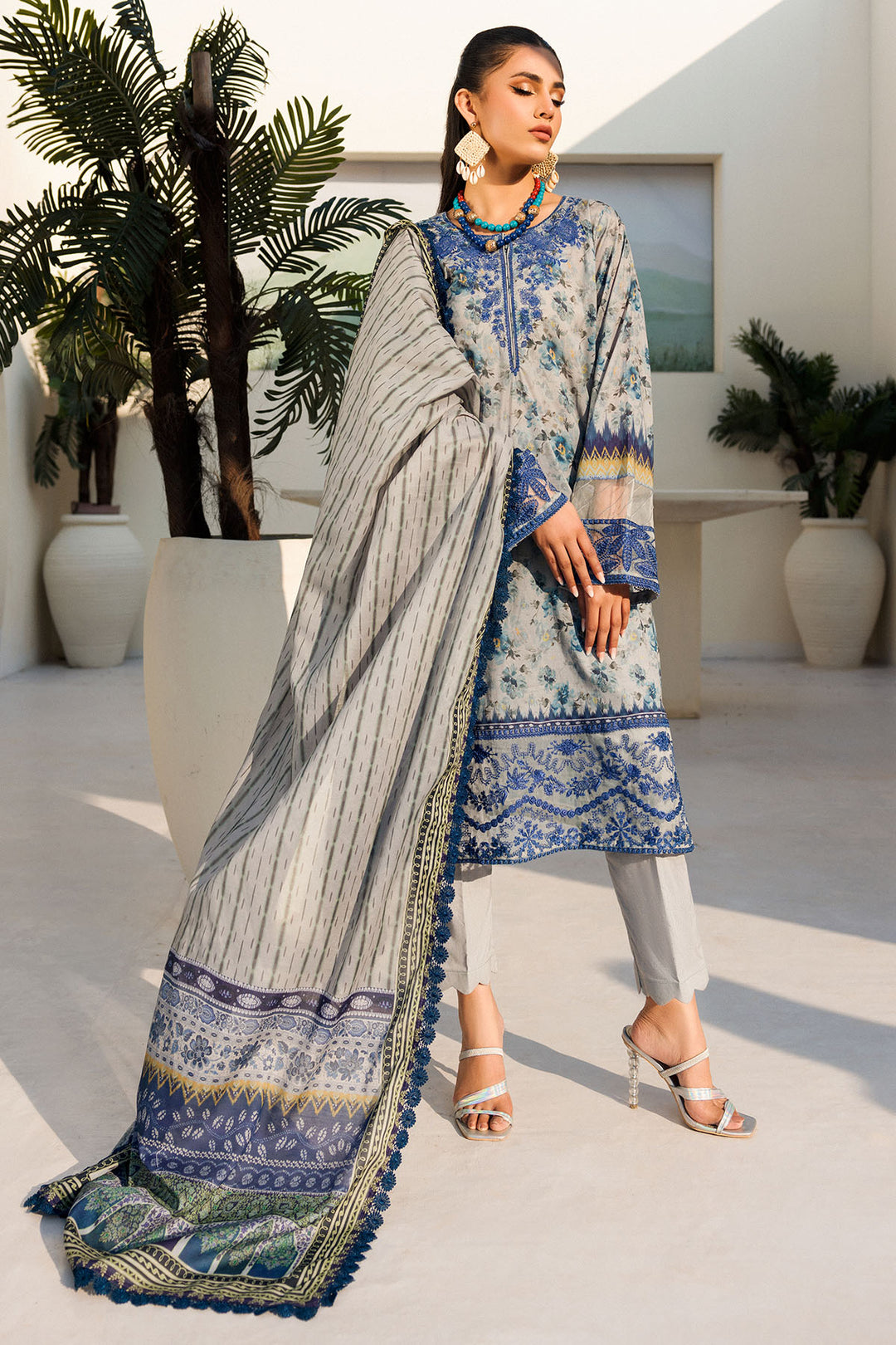 4631-MOHINI DIGITAL PRINTED LAWN UNSTITCHED