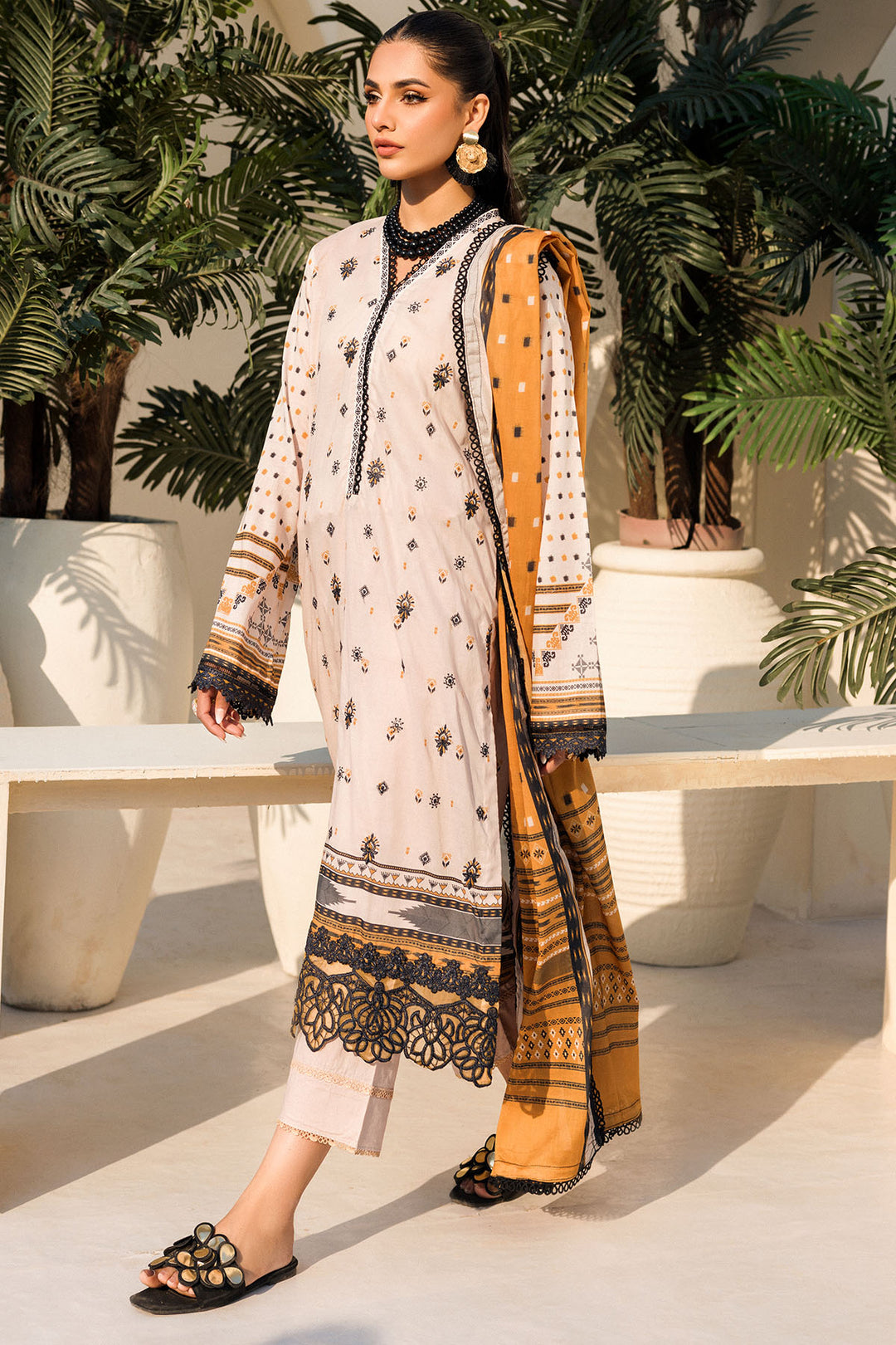 4632-PURVAI DIGITAL PRINTED LAWN STITCHED