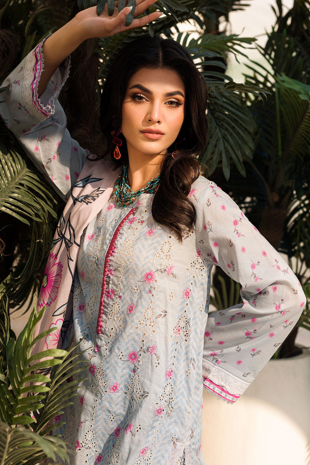 4634-AARAISH DIGITAL PRINTED LAWN STITCHED