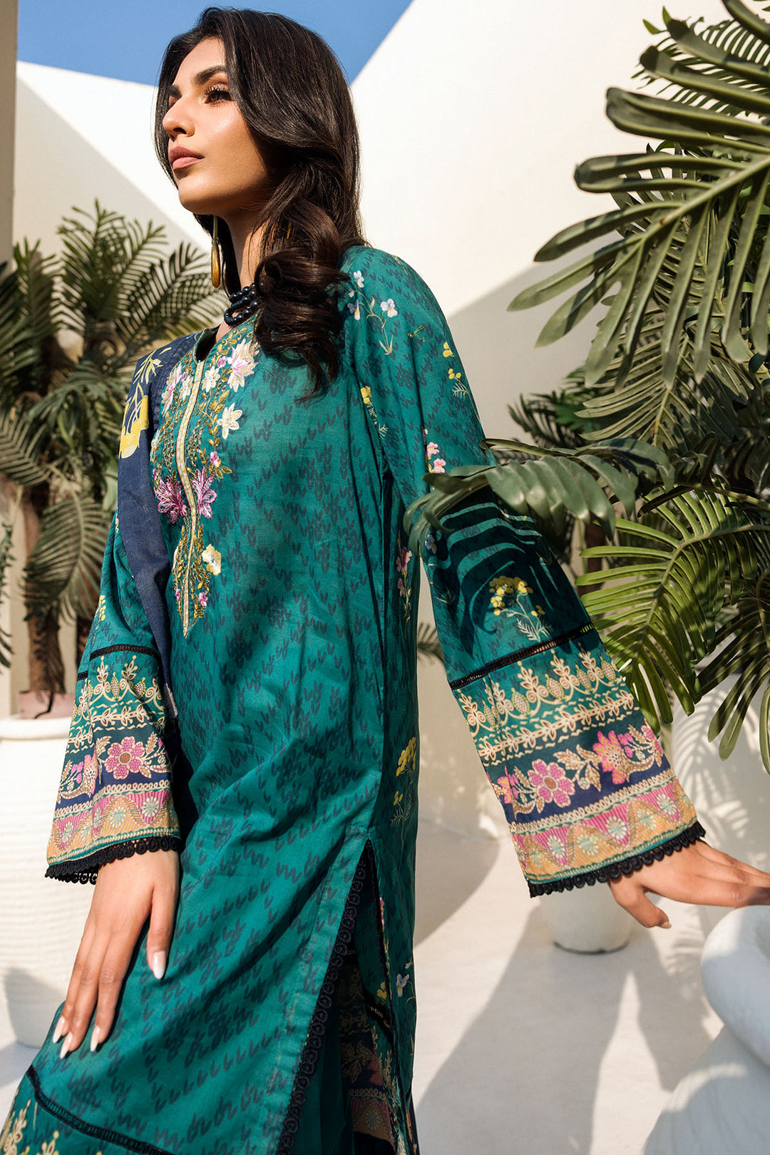 4636-EVERGLADE DIGITAL PRINTED LAWN STITCHED