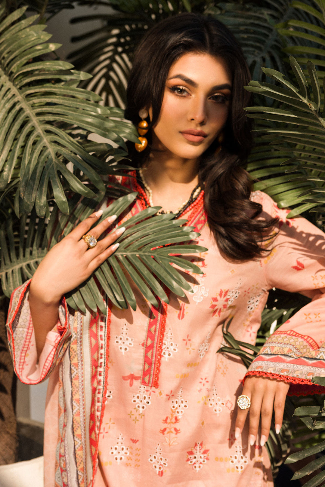 4639-NEELKAMAL DIGITAL PRINTED LAWN STITCHED