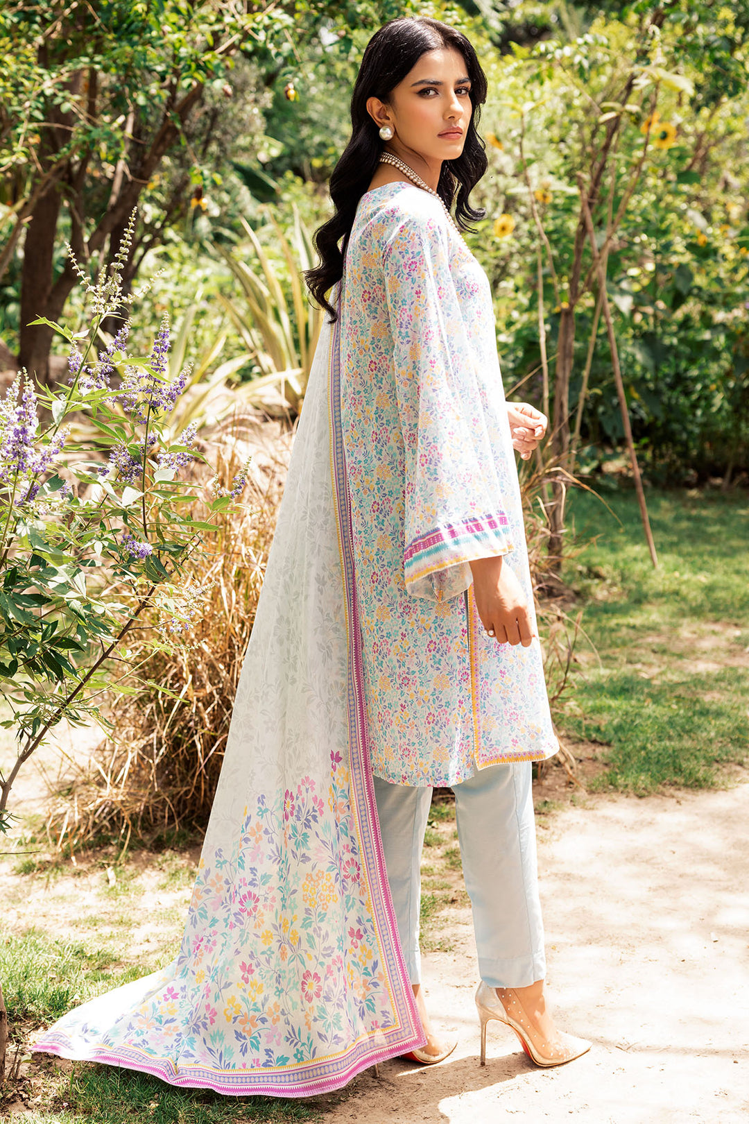 4715-RAINA DIGITAL PRINTED LAWN UNSTITCHED