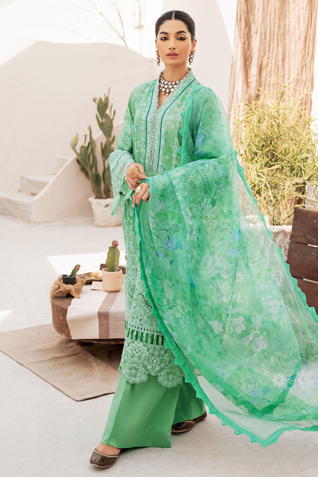 4726-DIYANA EMBROIDERED LAWN STITCHED