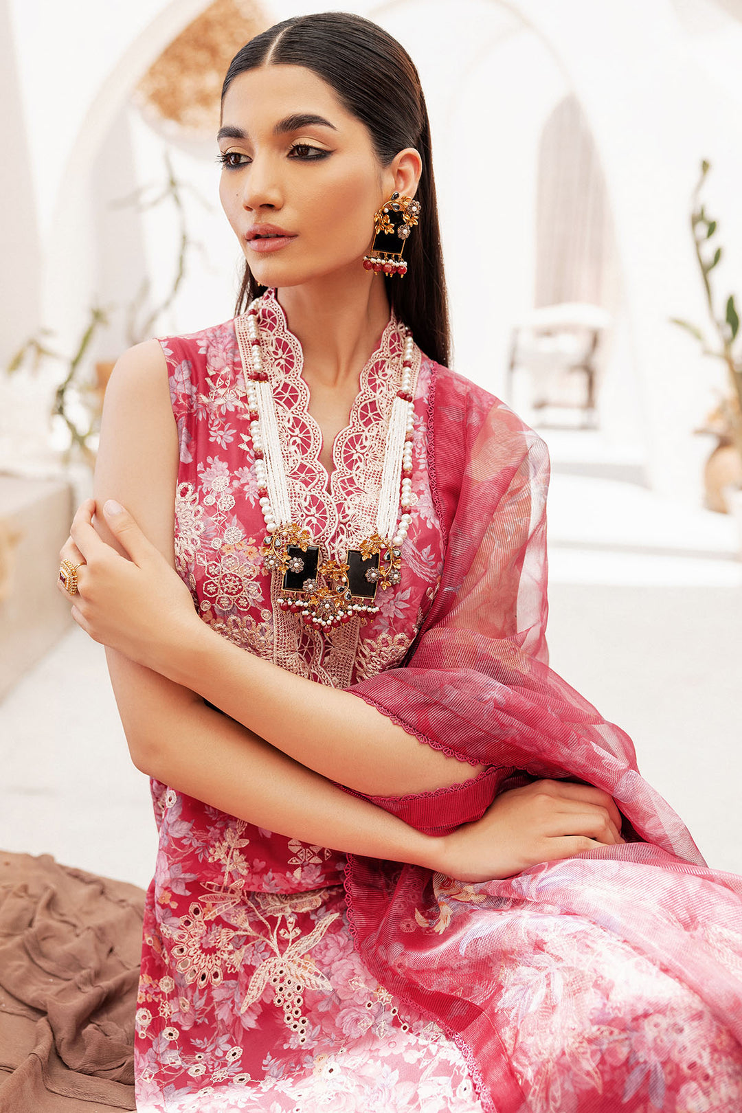 4729-ZAISHA EMBROIDERED LAWN STITCHED