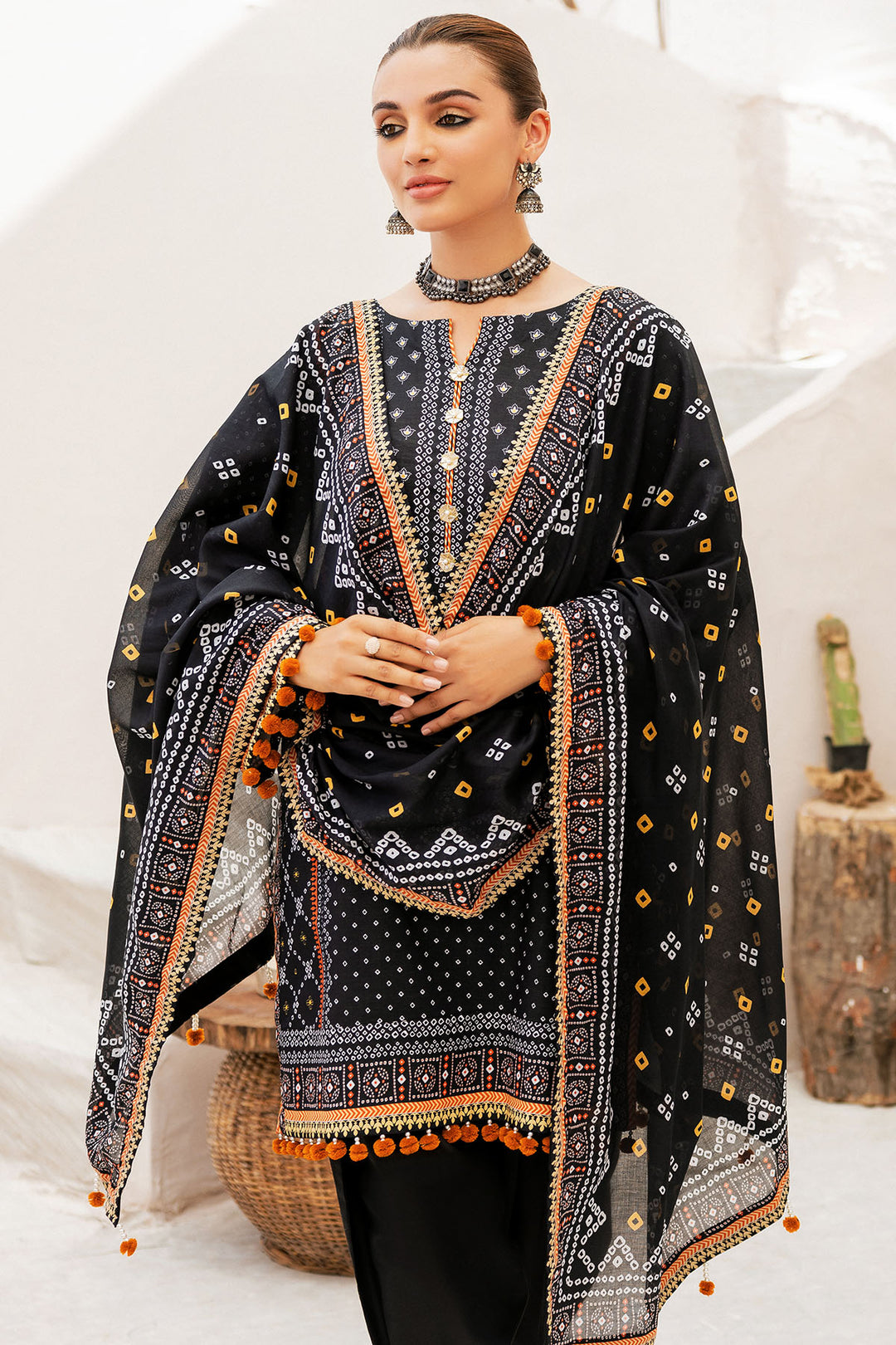 4735-MIRHA DIGITAL PRINTED LAWN UNSTITCHED