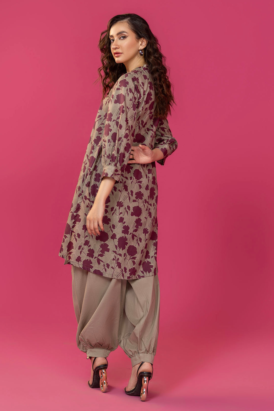 4755-DEERI DIGITAL PRINTED LAWN STITCHED