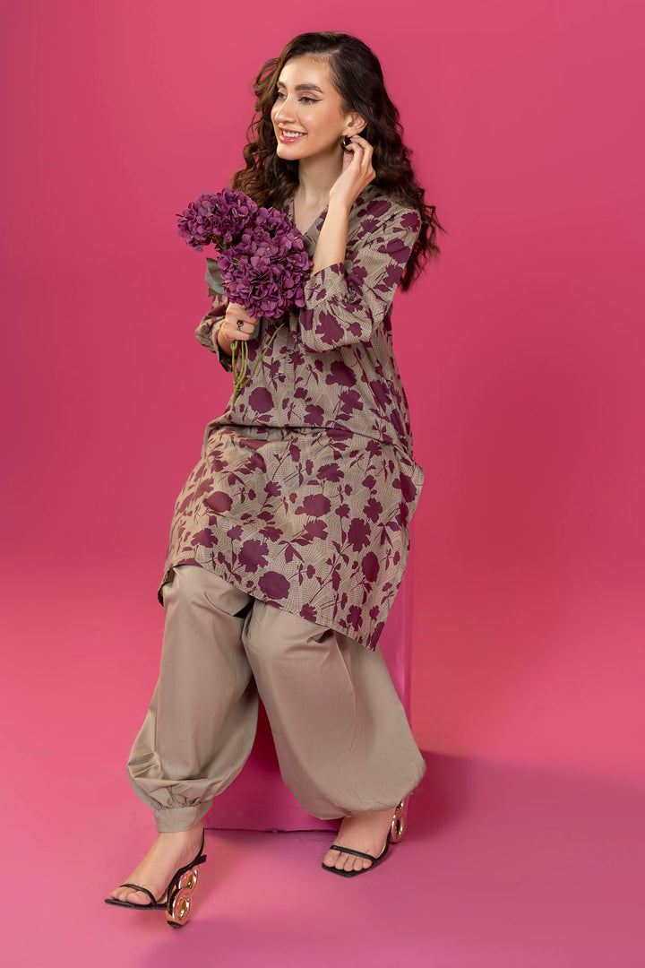 4755-DEERI DIGITAL PRINTED LAWN STITCHED