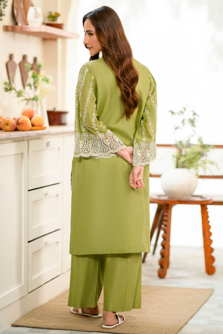 4778-UMAIMA EMBROIDERED CAMBRIC STITCHED
