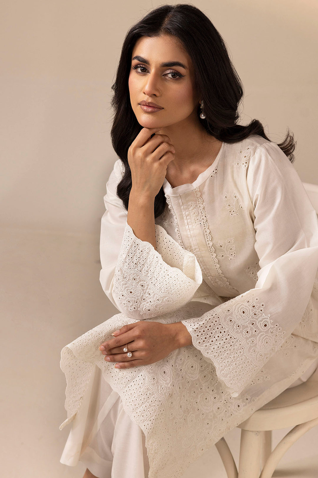 4779-IRIE EMBROIDERED CAMBRIC STITCHED