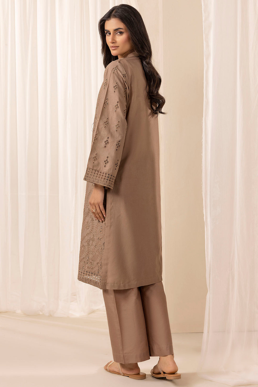 4783-GARNET EMBROIDERED CAMBRIC STITCHED