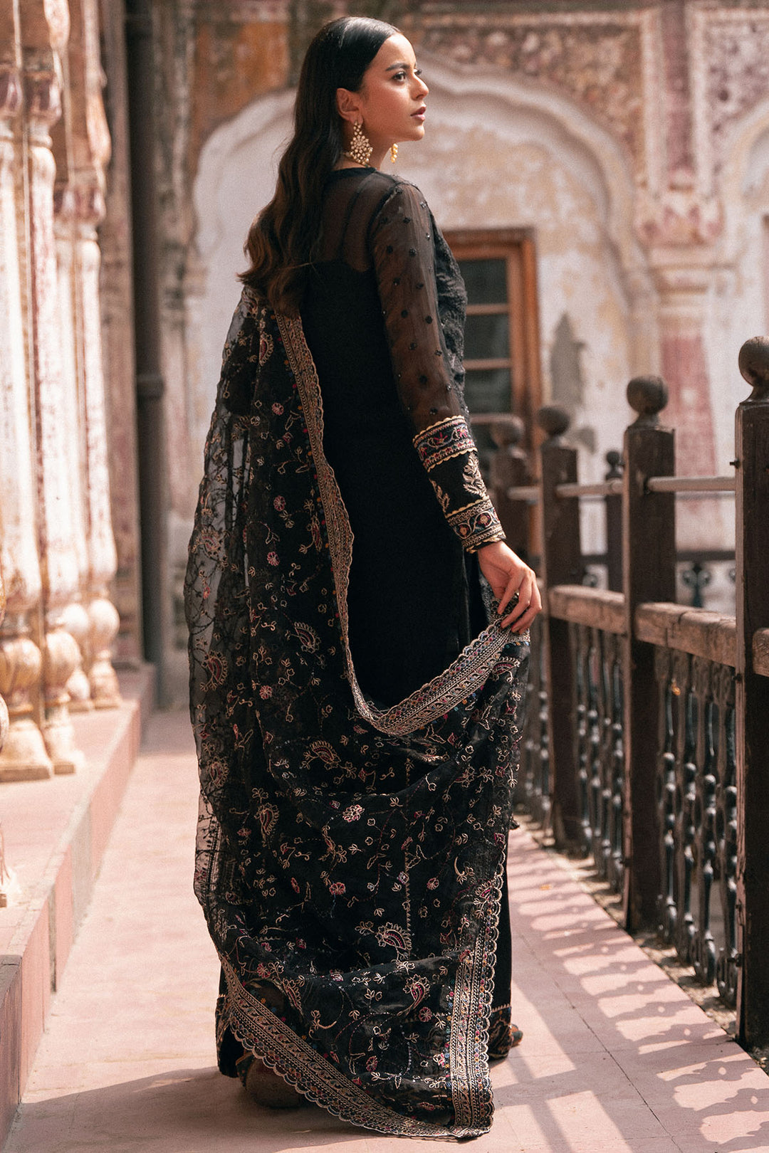 4816-GAZALA EMBROIDERED CRINKLE CHIFFON STITCHED
