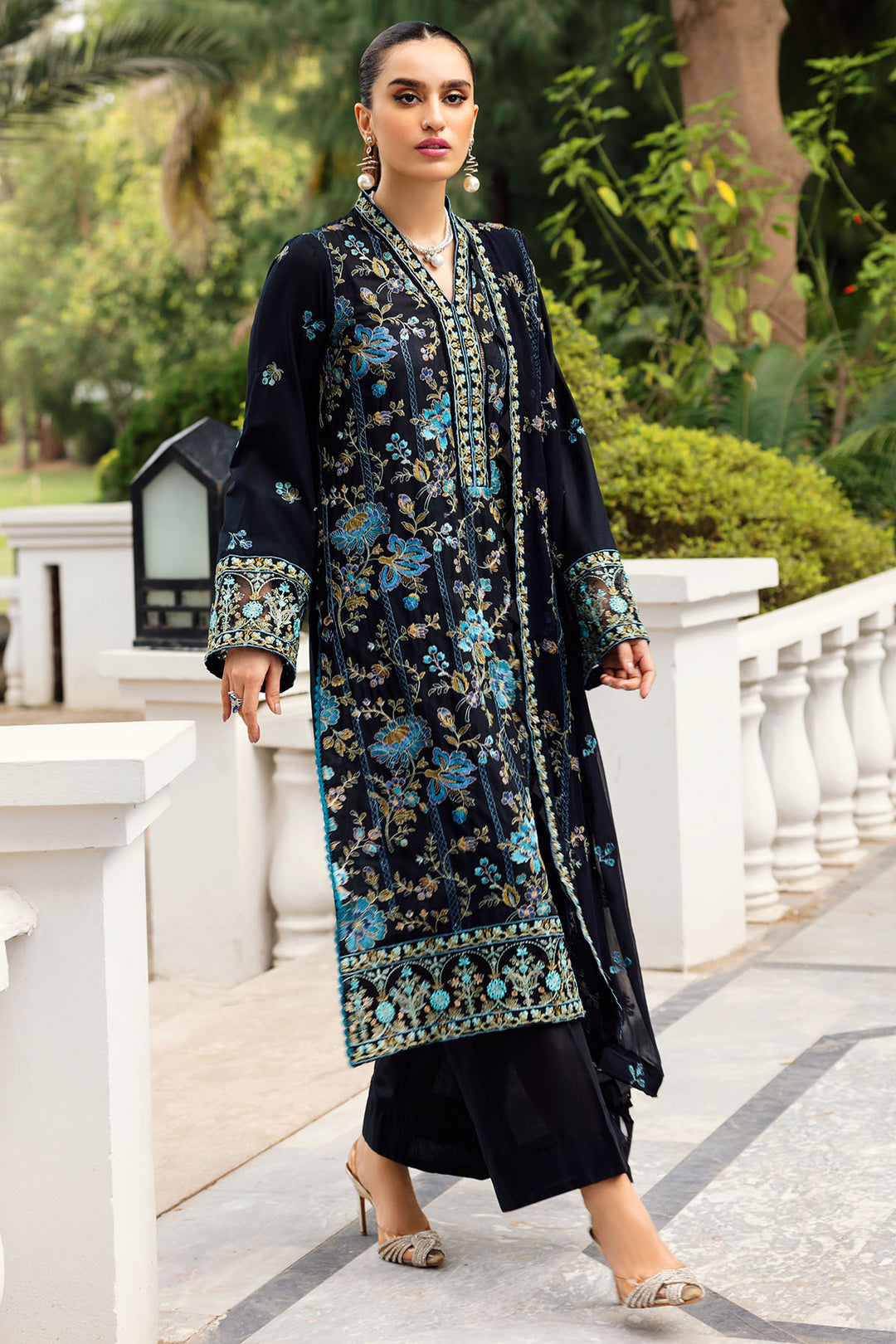 4834-ROHA EMBROIDERED LAWN UNSTITCHED