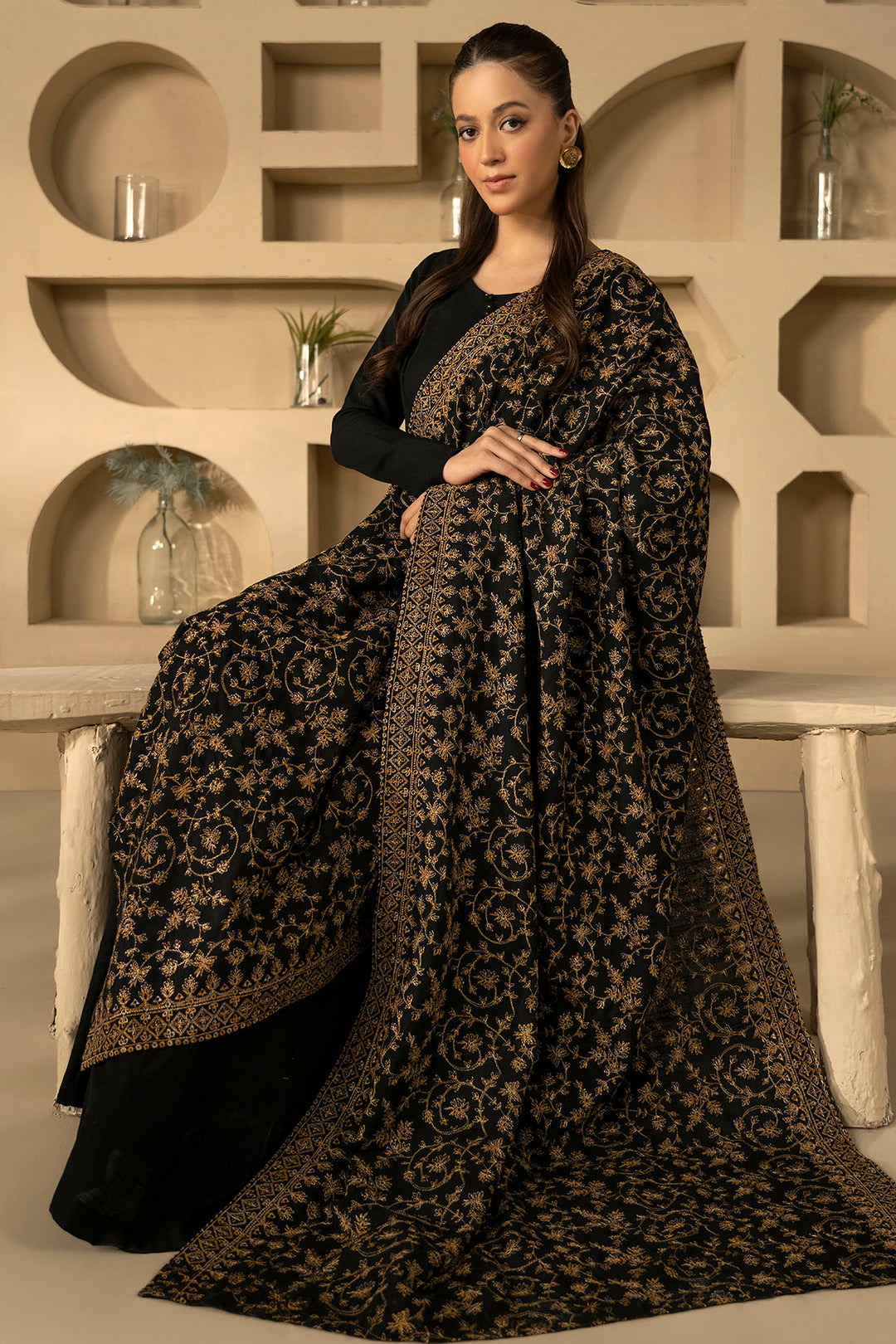 4905-NAYASIA EMBROIDERED KHADDAR SHAWL
